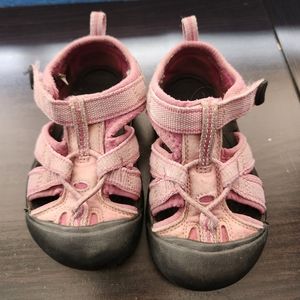Keen Girls Size 7 Sandals